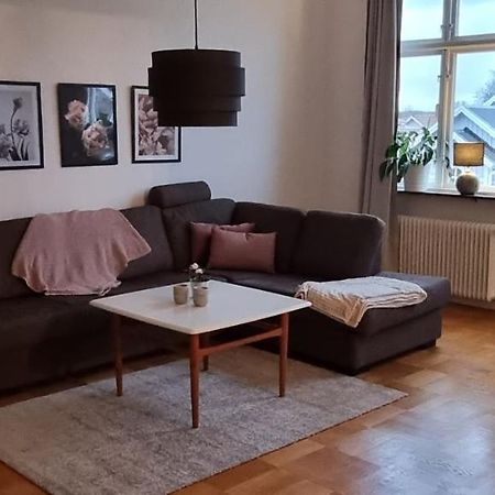 Kungsgatan 30 Apartment Amal Exterior photo